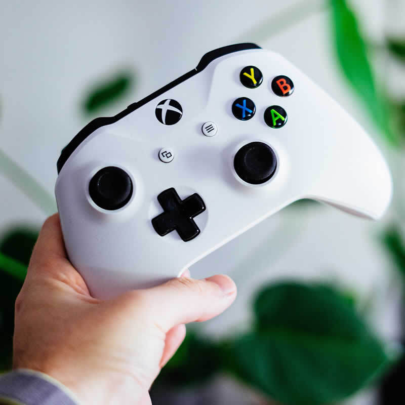 Consolas y Videojuegos